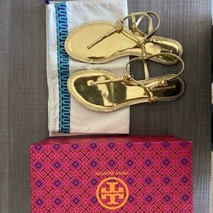 Tory Burch, Emmy Flat sandal size 9.5 gold
